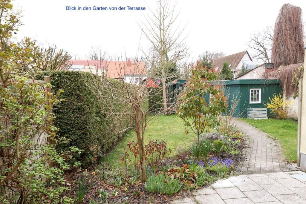 Freundliche Wohnung Mit Parkplatz Und Terrasse Neubrandenburg Exteriör bild