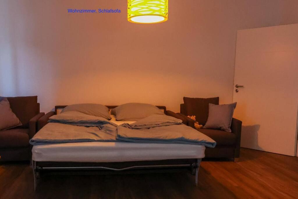 Freundliche Wohnung Mit Parkplatz Und Terrasse Neubrandenburg Exteriör bild